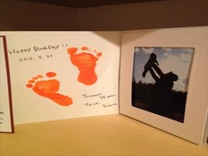 手形と親子写真のプレゼント